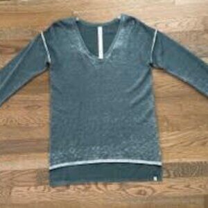 LULULEMON Cashmere blend sweater Women's Size 0